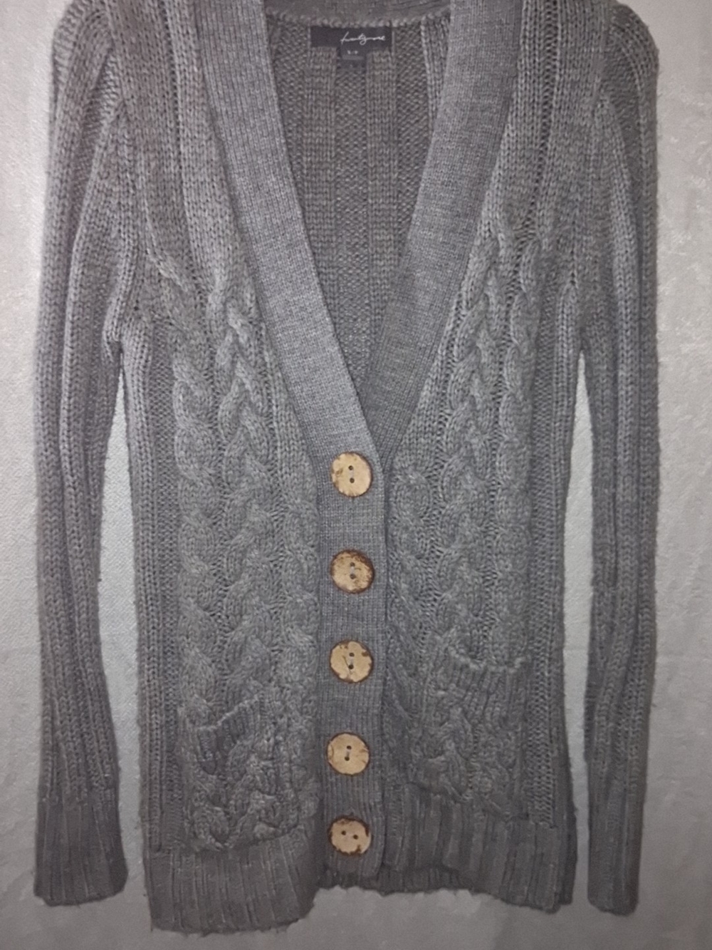 Cozy Gray Cable-Knit V-Neck Cardigan with Wooden Buttons